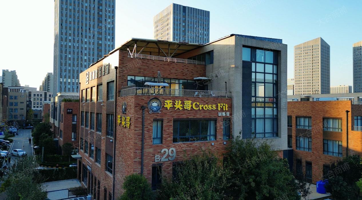 历城区 唐冶 东8区企业公馆 精装修 2000㎡ 2400万 带院送露台