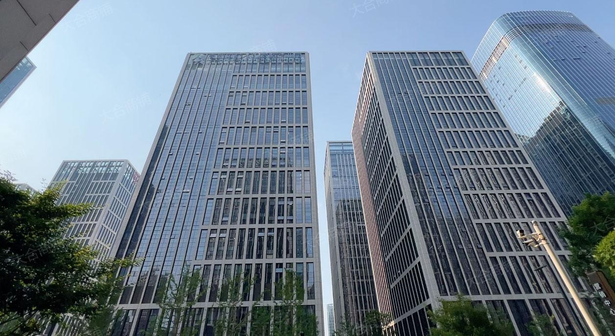 历城区 汉峪金谷独栋 纯写字楼 精装修 48000m² 7.3亿