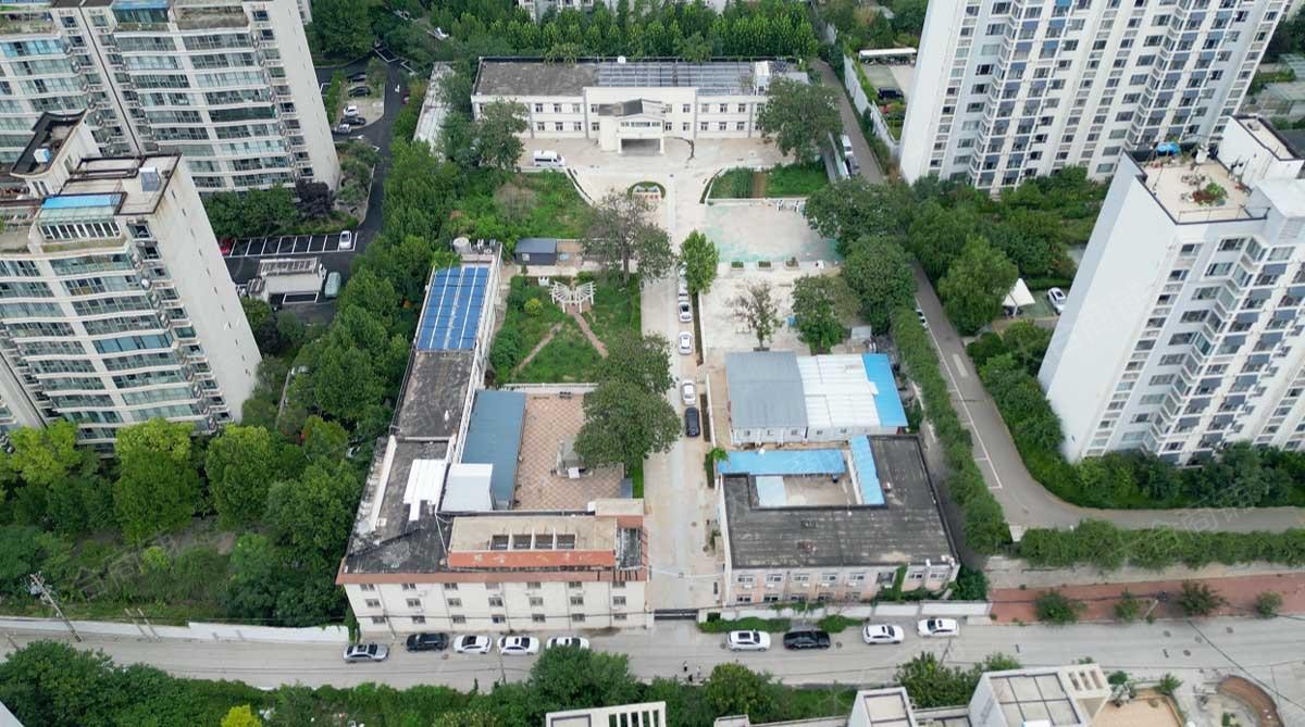 市中区 护理院 4栋楼 4784m² 1亿 送12亩院子
