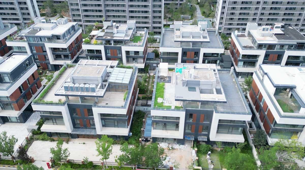 历城区 旅游路 国泰财智广场 独栋商墅 860m² 1150万 带院子