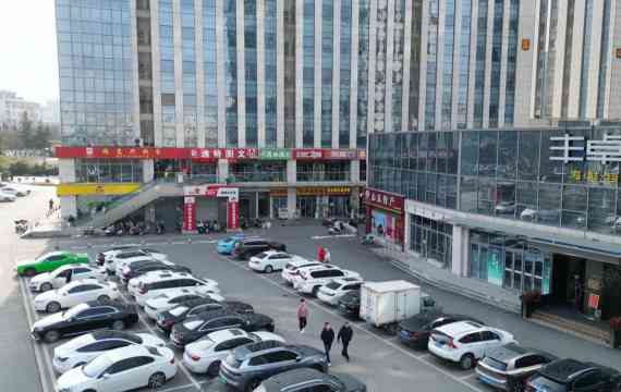 打造黄金地段——如何选择最优“临街门面”助力商业成功