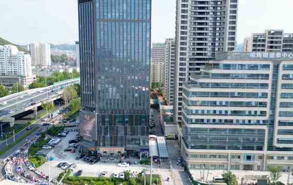 让梦想起航：整层写字楼出售，尽享商业繁荣新高地