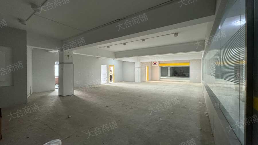 历下区 环山路 中润裕华园 纯3层 224m² 175万