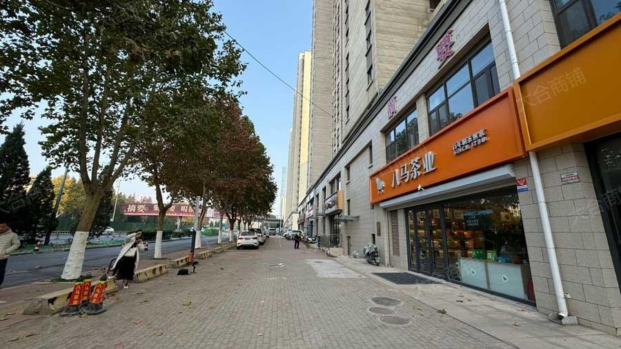 历下区 工业南路 城投伴山居 社区底商 一拖二 315m² 690万 带停车场