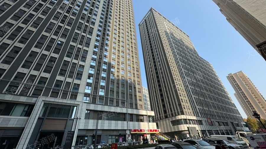 历城区 北陈路 中海华山珑城 整层公寓 2012m² 1100万