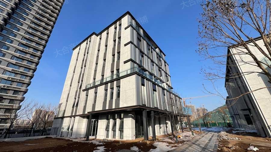 历城区 经十东路 数创中心 独栋商墅 1800m² 1854万 带半亩院儿