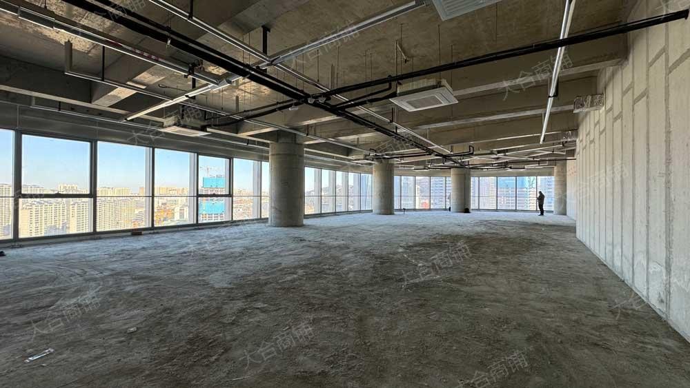 高新区 经十路 云泉中心 纯写字楼 144平 179万