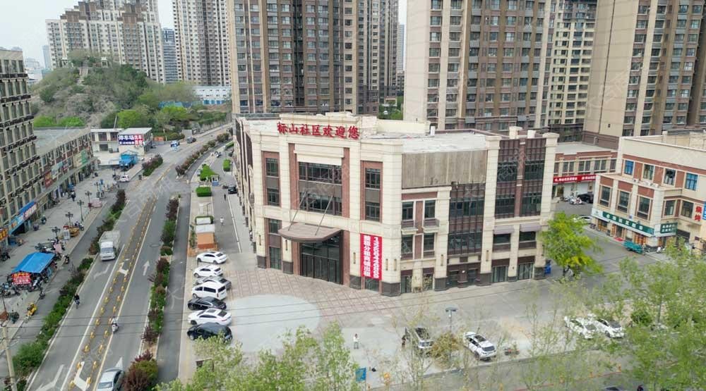 天桥区 标山南路 金科澜山公馆 沿街独栋 5500m² 年租金280万 能餐饮