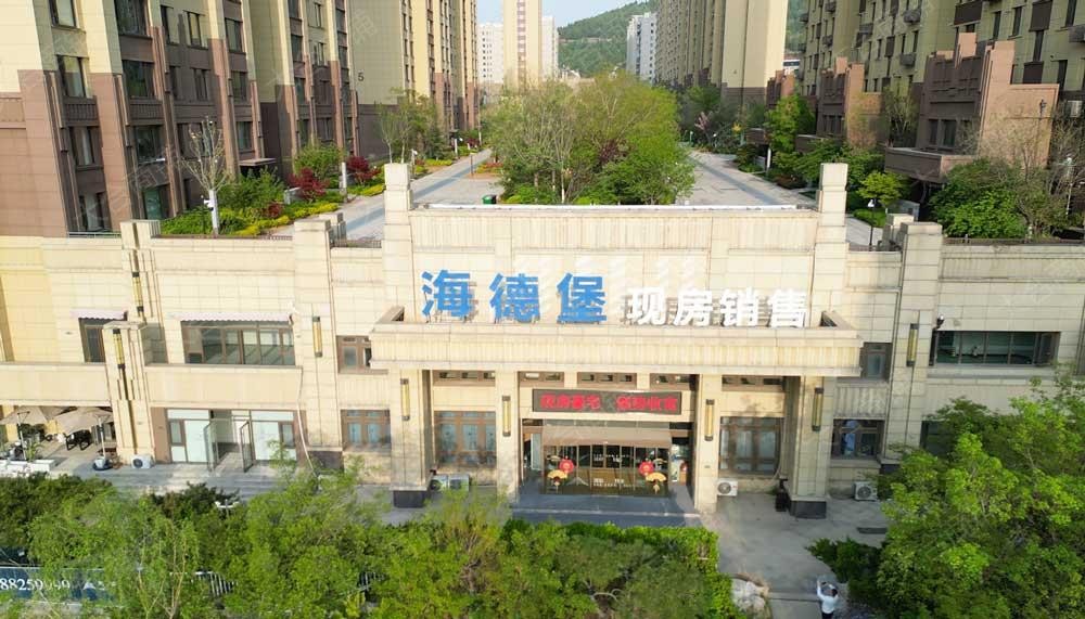 高新区 凤园路 汉峪海风花园 独栋售楼处 70