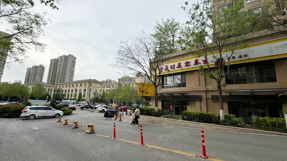 历城区 围子山路 银丰唐郡桂花园 住宅底商 190m² 年租金13.5万 能停车
