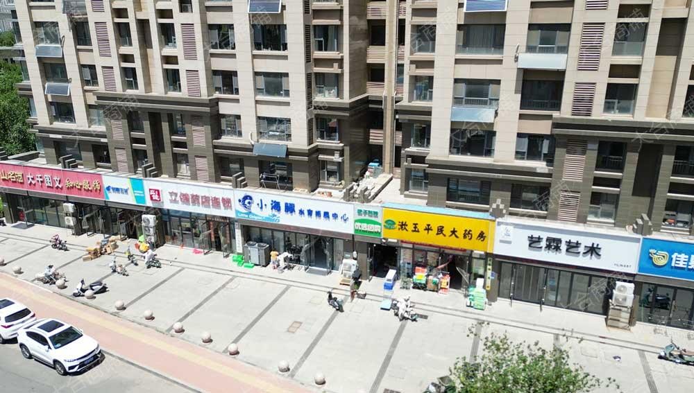 历城区 润福街 和润幸福城 漱玉平民大药房 住宅底商 纯一层 129m² 280万